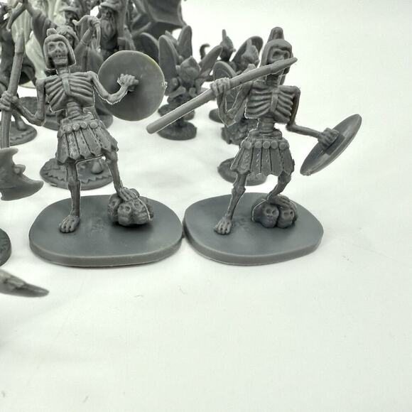 Lot Of 80 Wicked Duels Fantasy Creatures Wizards Ogres Fairies Plastic Figures - Picture 12 of 16